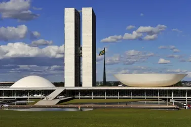 Fim da escala 6x1 chega ao Congresso; projeto pode atingir mais de 300 mil em RO