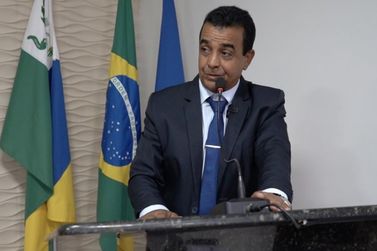 Valci cobra agilidade na emiss&atilde;o de identidades e apoio a produtores rurais em S&atilde;o Miguel