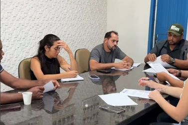 Vereador Genivaldo Martins participa de reuni&atilde;o das comiss&otilde;es na C&acirc;mara 