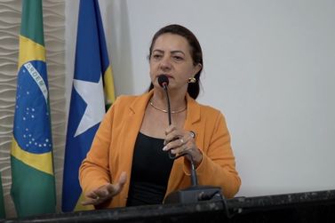 Celma Lebr&atilde;o destaca uni&atilde;o e agradece parceria em festas das m&atilde;es realizadas em S&atilde;o Miguel