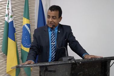 Vereador Valcir Toma parabeniza evento e destaca apoio &agrave;s m&atilde;es em SMG