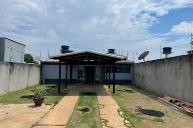 Casa &agrave; venda - 110m&sup2; - Loteamento cidade jardim 