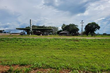 Terreno &agrave; venda - 4050m&sup2; - &Aacute;rea Rural