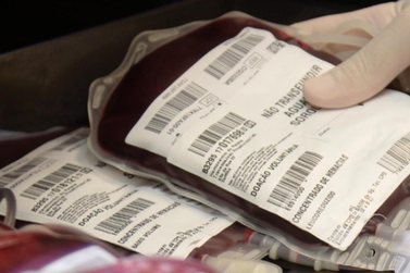 Doações de sangue diminuem drasticamente durante as festas