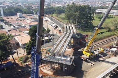Obras do viaduto do Jd. Primavera, em Sumaré, estão em fase final de construção
