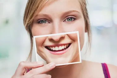 Tecnologia e atendimento personalizado: Transformando sorrisos