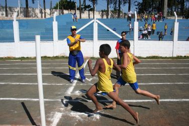 Escolinhas Esportivas da Prefeitura reabrem inscrições a partir de segunda-feira