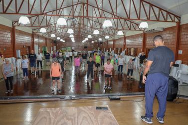 Tai Chi Chuan melhora qualidade de vida de idosos em Louveira