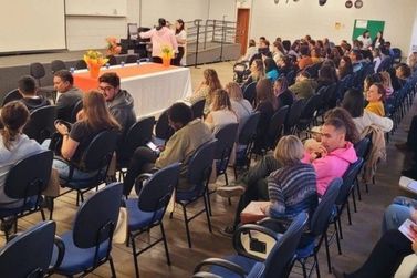 Seminário debate como proteger crianças de abusos sexuais na era digital