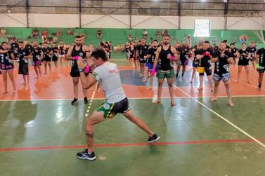 Mestre de Muay Thai &eacute; convocado para Sele&ccedil;&atilde;o Brasileira e ter&aacute; dois atletas no Mundial 