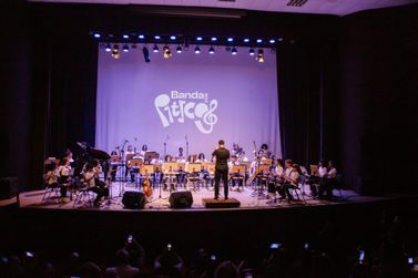 Festival Internacional de M&uacute;sica leva cortejos e banda de rua para divulgar evento