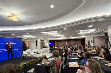 Sumar&eacute; participa de encontro nacional do MEC e destaca avan&ccedil;os na alfabetiza&ccedil;&atilde;o