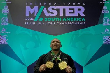 Atleta de Sumar&eacute; conquista duplo ouro em campeonato internacional de jiu-j&iacute;tsu no RJ