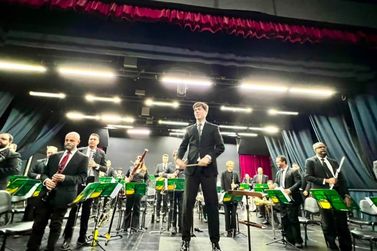 Banda Sinf&ocirc;nica de Sumar&eacute; apresenta concerto de &oacute;pera no Anfiteatro de Nova Veneza