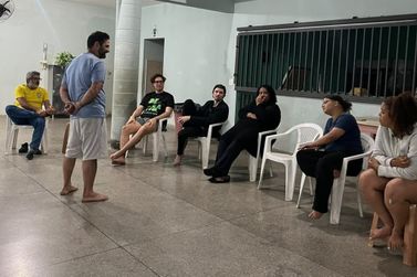 Oficina de teatro em Sumar&eacute; avan&ccedil;a com ensaios da pe&ccedil;a "Puxada de Rede"