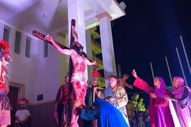 Apresentação da Paixão de Cristo emocionou público nas ruas de Surubim