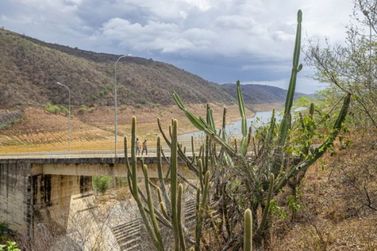 Manuten&ccedil;&atilde;o emergencial da Compesa suspende abastecimento em cidades do Agreste