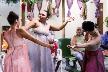 Reduto Coletivo realiza programa&ccedil;&atilde;o com dan&ccedil;a, teatro, exposi&ccedil;&atilde;o e m&uacute;sica em Surubim