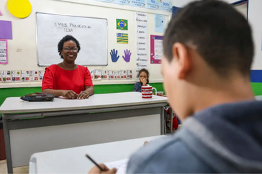 Portal Mais Professores amplia oferta de p&oacute;s-gradua&ccedil;&otilde;es gratuitas para docentes