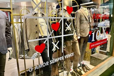 Compras para Dia dos Namorados promete levar os apaixonados ao com&eacute;rcio 