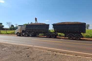 Motorista de caminh&atilde;o &eacute; preso ap&oacute;s apresentar CNH falsa em abordagem da PRE