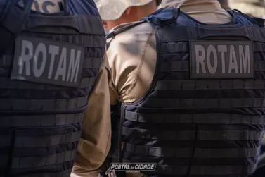 ROTAM intercepta comboio e apreende perfumes, celulares, medicamentos e muni&ccedil;&otilde;es