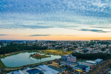 Calor ganha for&ccedil;a nesta sexta e s&aacute;bado antes da chuva chegar a Toledo no domingo