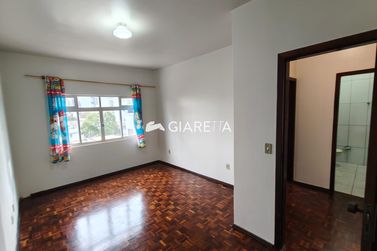 Apartamento para alugar - 135m&sup2; - CENTRO