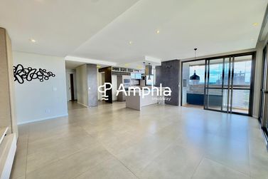 Apartamento &agrave; venda - 167m&sup2; - Centro