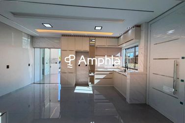 Casa &agrave; venda - 120m&sup2; - Centro
