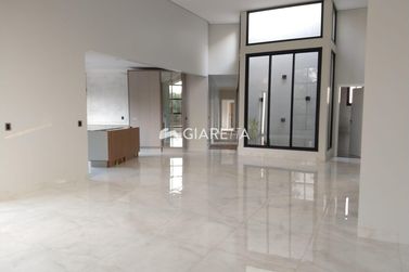 Casa &agrave; venda - 330m&sup2; - VILA INDUSTRIAL
