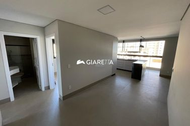 Apartamento para alugar - 109m&sup2; - CENTRO