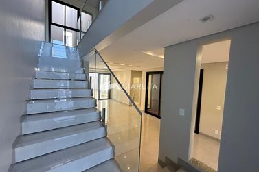 Sobrado &agrave; venda - 165m&sup2; - JARDIM GISELA
