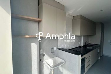Apartamento &agrave; venda - 65m&sup2; - Centro