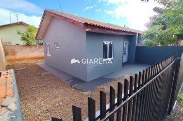 Casa &agrave; venda - 42m&sup2; - VILA PIONEIRO