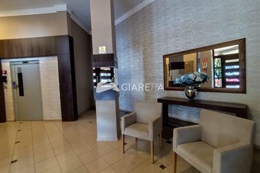 Apartamento &agrave; venda - 72m&sup2; - CENTRO
