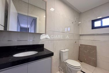 Sobrado &agrave; venda - 130m&sup2; - JARDIM PANCERA