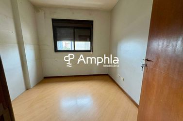 Apartamento &agrave; venda - 112m&sup2; - Centro