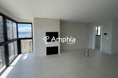 Apartamento &agrave; venda - 153m&sup2; - Centro