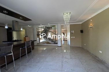 Sobrado &agrave; venda - 390m&sup2; - Neva