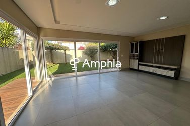 Sobrado &agrave; venda - 388m&sup2; - Santa Cruz