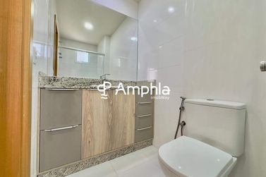 Apartamento &agrave; venda - 140m&sup2; - Centro