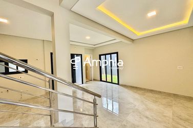Sobrado &agrave; venda - 113m&sup2; - Vila Industrial