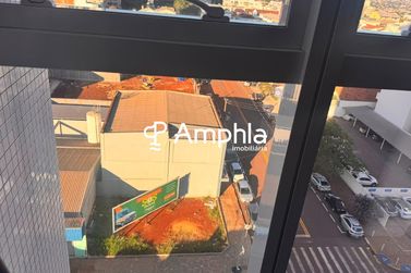 Apartamento &agrave; venda - 250m&sup2; - Centro