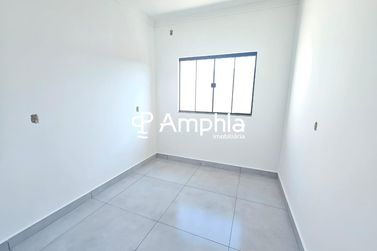 Casa &agrave; venda - 60m&sup2; - Esmeralda