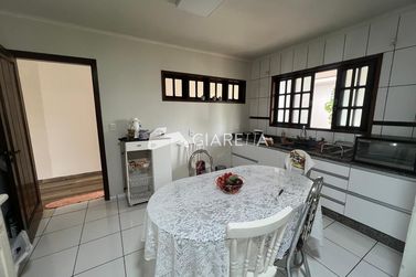 Casa &agrave; venda - 428m&sup2; - VILA INDUSTRIAL
