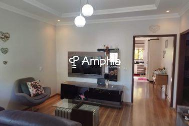 Casa &agrave; venda - 180m&sup2; - Centro