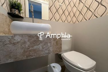 Apartamento &agrave; venda - 144m&sup2; - Meia Praia