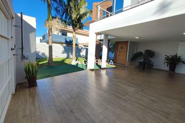 Sobrado &agrave; venda - 180m&sup2; - JARDIM TOCANTINS