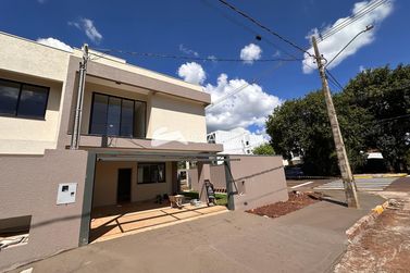 Sobrado &agrave; venda - 159m&sup2; - JARDIM PORTO ALEGRE